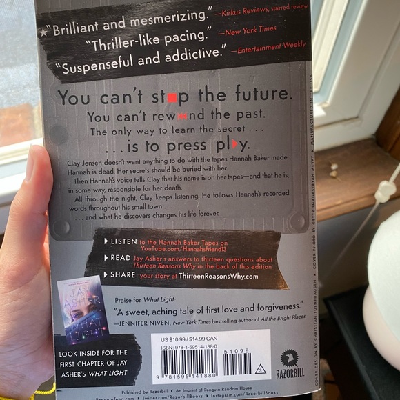 13 reasons why book by jay asher - Picture 2 of 2